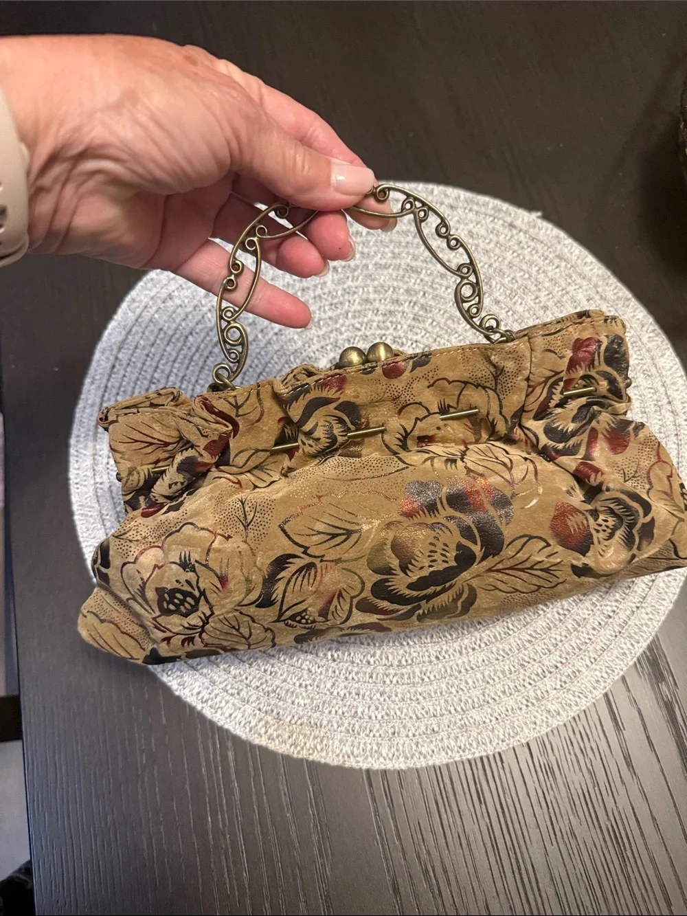 N/A elegant floral